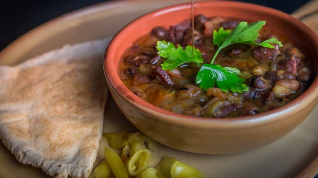 Resep Ful Medames, Sajian Sarapan Khas Mesir Dari Kacang Yang Enak!